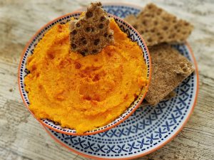 carrot hummus with intense smoked seaweed infused oil, kosher, vegan, organic, Scottish